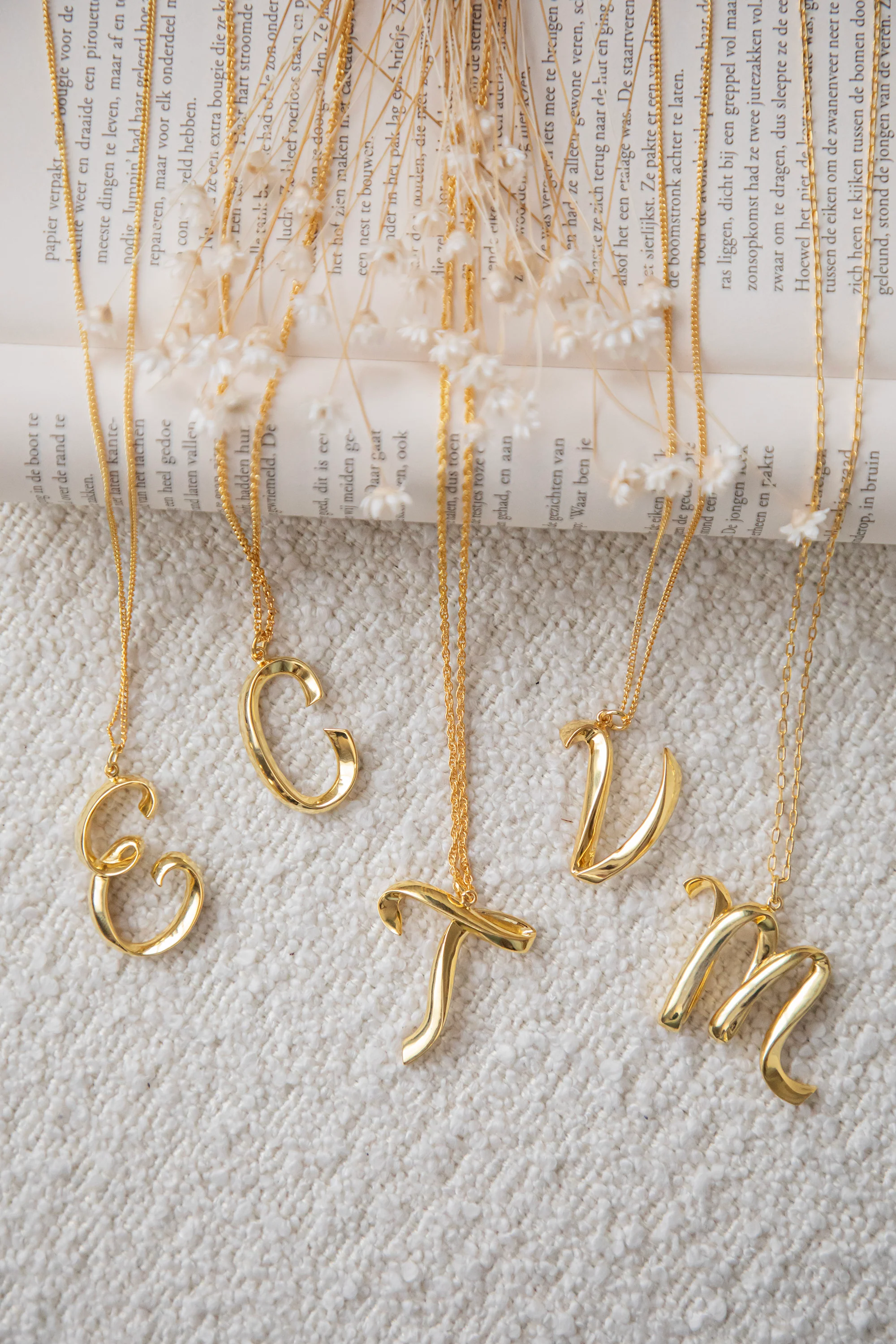 Alphabet D Gold - Ketting - Image 11